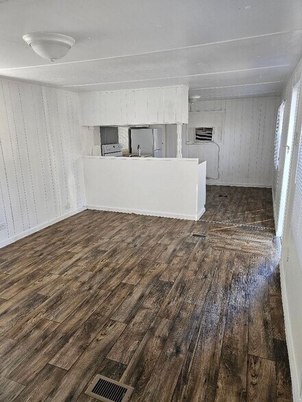 Building Photo - 5003 Timber Ln