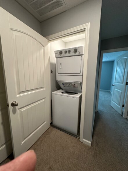 Building Photo - 1156 Tradition Trl