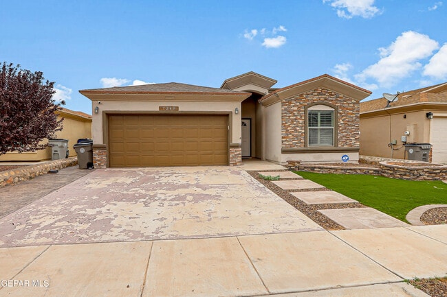 Building Photo - 7249 Long Meadow Dr