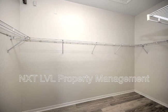 Building Photo - 8658 Patty Berg Ct