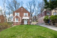 Building Photo - 3025 Laketon Rd