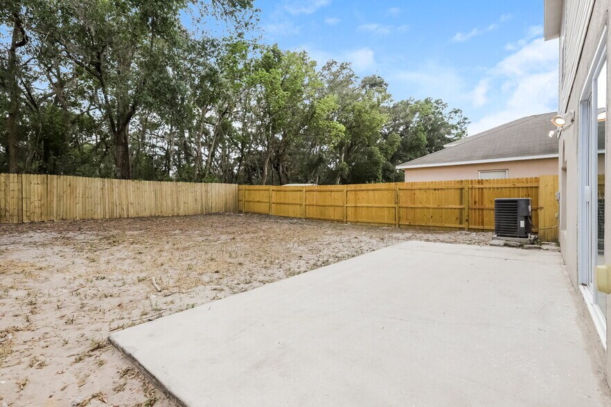 Building Photo - 13809 Gentle Woods Ave