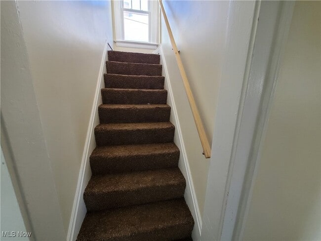 Building Photo - 1686 Avalon Rd