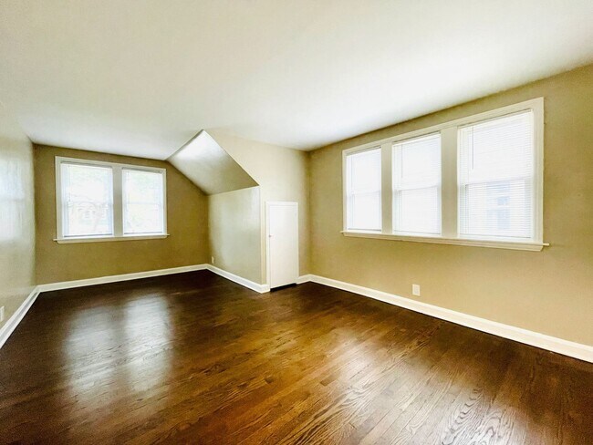 Building Photo - 2135 N 62nd St