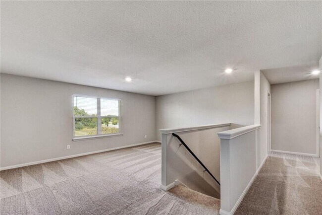 Building Photo - 109 Mount Vernon Way