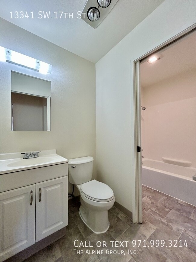 Building Photo - 13341 SW 17th St