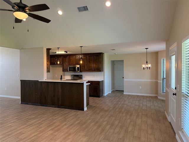 Building Photo - 803 Mary Lee Ln