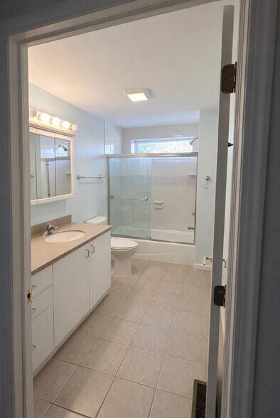 Bathroom # 1 - 101 Main St