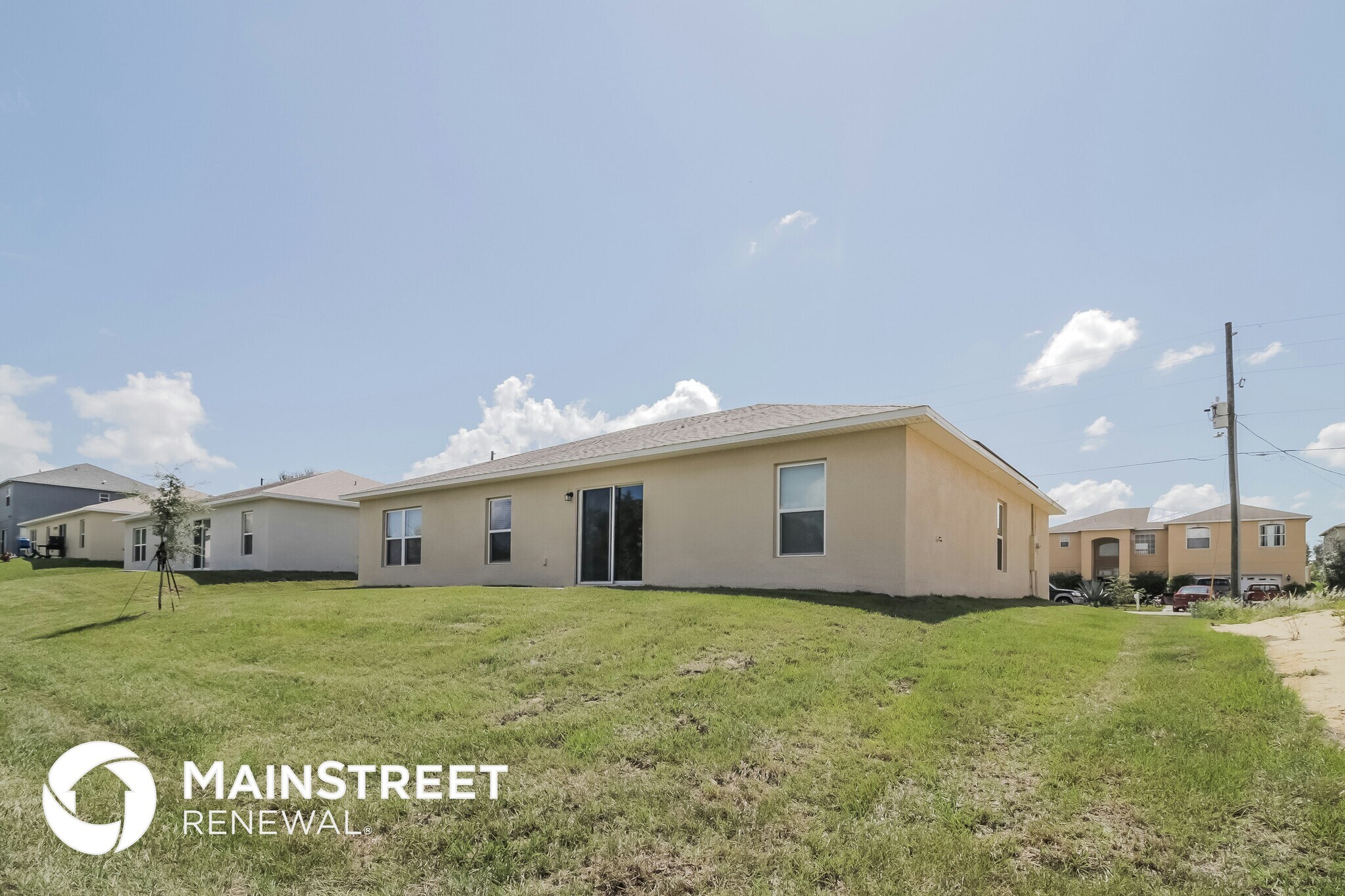 Building Photo - 417 Athabasca Ct