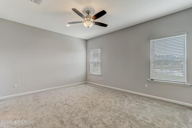 Building Photo - 278 Holly Forest Dr