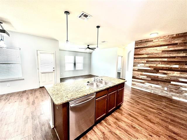 Building Photo - 2134 Shady Glen Trail