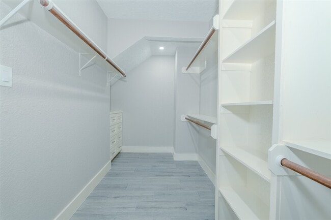 Building Photo - 5807 Cypress Mound Ct