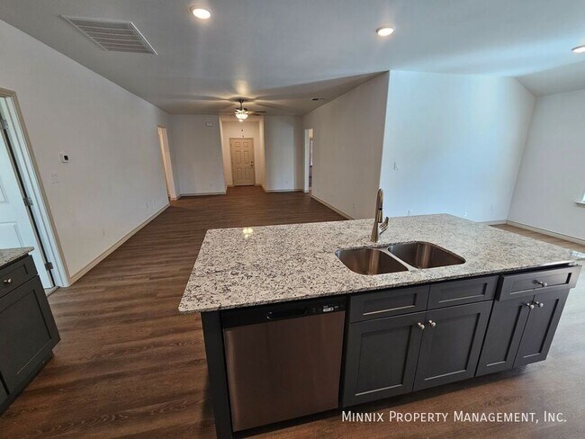 Building Photo - 1320 Bajada St