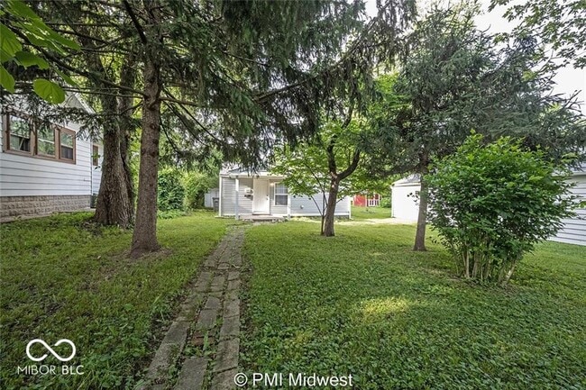 Primary Photo - 1519 E Mills Ave