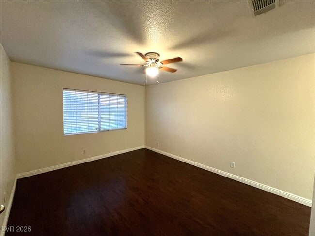 Building Photo - 7701 Almeria St