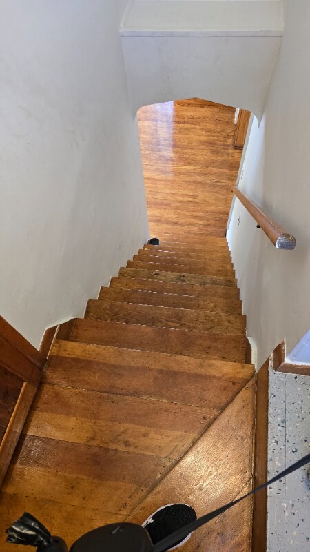 Building Photo - 915 S 48th St