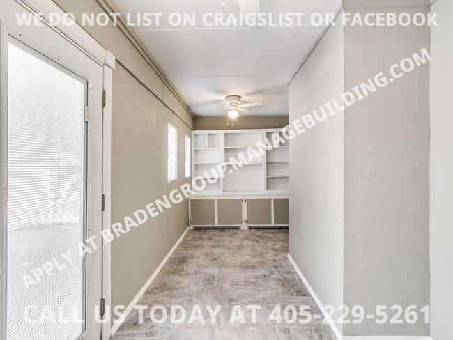 Building Photo - 3837 Sunward Cir