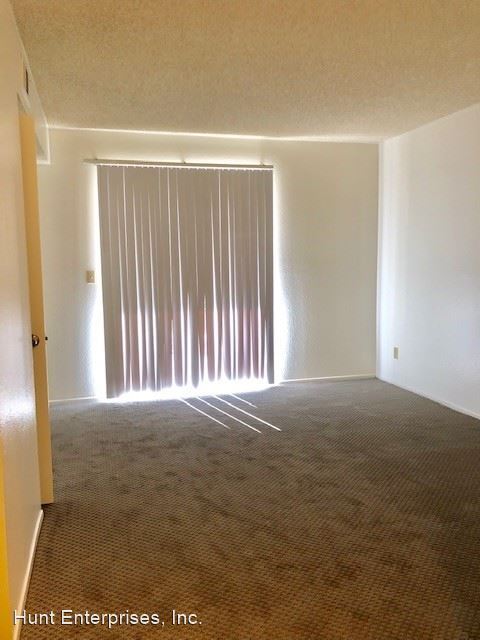 Building Photo - 25957 Redlands Blvd