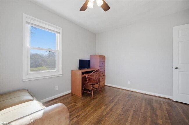 Building Photo - 108 Marcy St