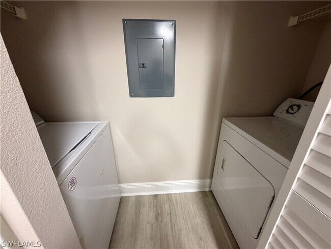 Building Photo - 2214 Arbour Walk Cir