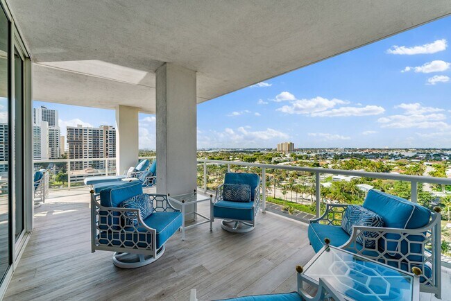 Building Photo - Vistablue Ultra Luxury Oceanfront Condo. 3 bed 3 bath. Singer Island.