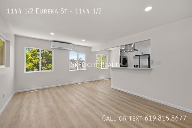 Building Photo - 1144 1/2 Eureka St-1144 1/2