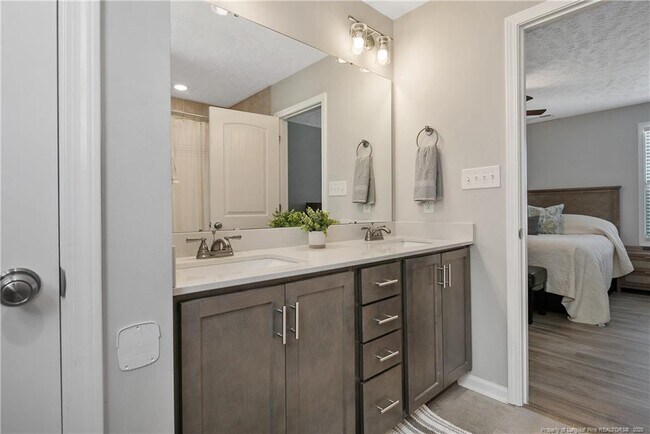 Building Photo - 4631 Cedar Pass Dr