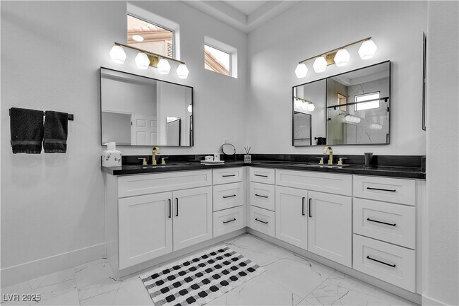 Building Photo - 9513 Villa Ridge Dr
