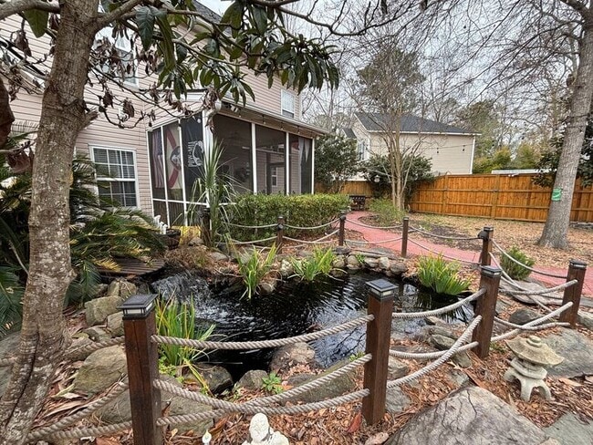 Building Photo - 112 Salinas Ct