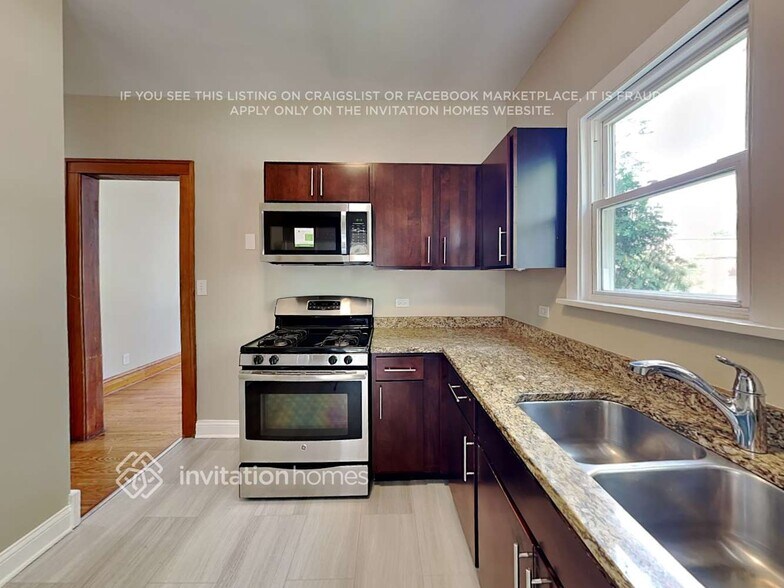 Building Photo - 1307 White St
