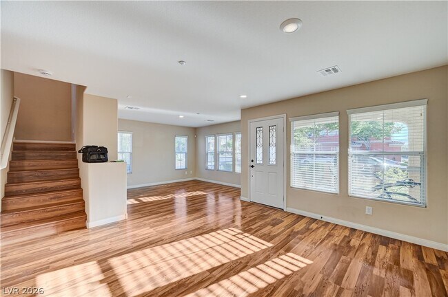 Building Photo - 2054 Waterlily View St