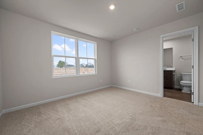 Building Photo - 1018 Cambria Ln