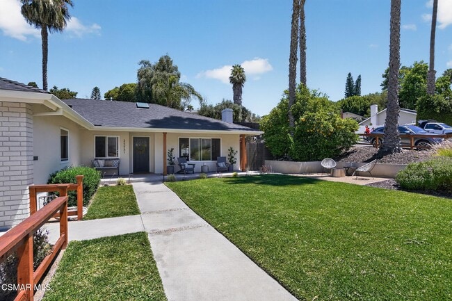 Building Photo - 25031 Adelanto Dr