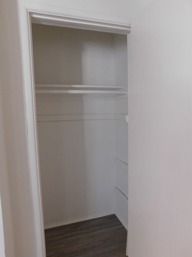 Building Photo - 5637 Strohm Ave