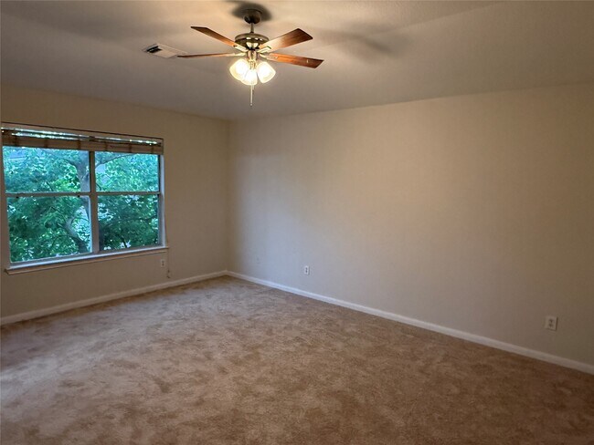 Building Photo - 21315 Bella Mountain Dr