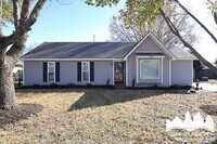Building Photo - 2692 Dromedary Dr