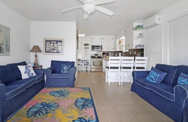 Building Photo - 6004 Avenue T