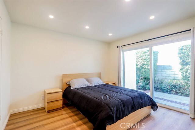 Building Photo - 25492 Sarita Dr