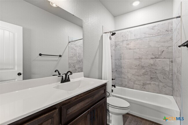 Building Photo - 1614 Flatland Trl