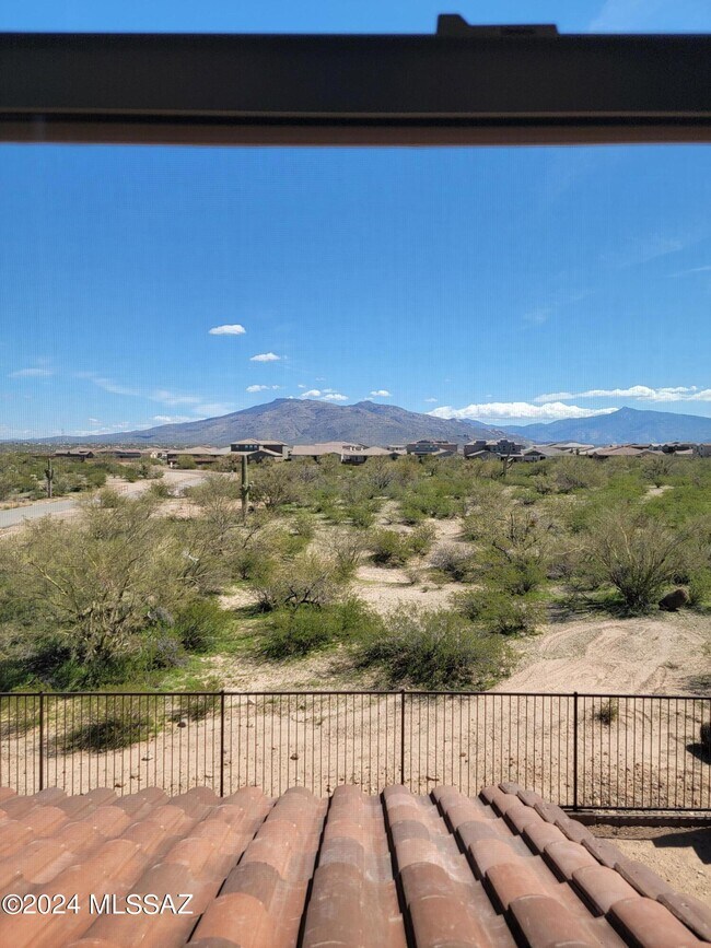 Building Photo - 5595 S Adero Cyn Trl