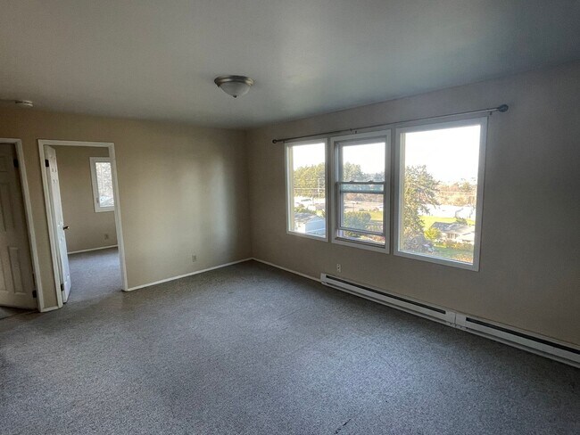 Building Photo - Hawks Prairie (3157 Hawks Prairie Rd.)