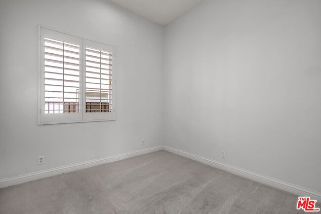 Building Photo - 16730 Calle De Catalina