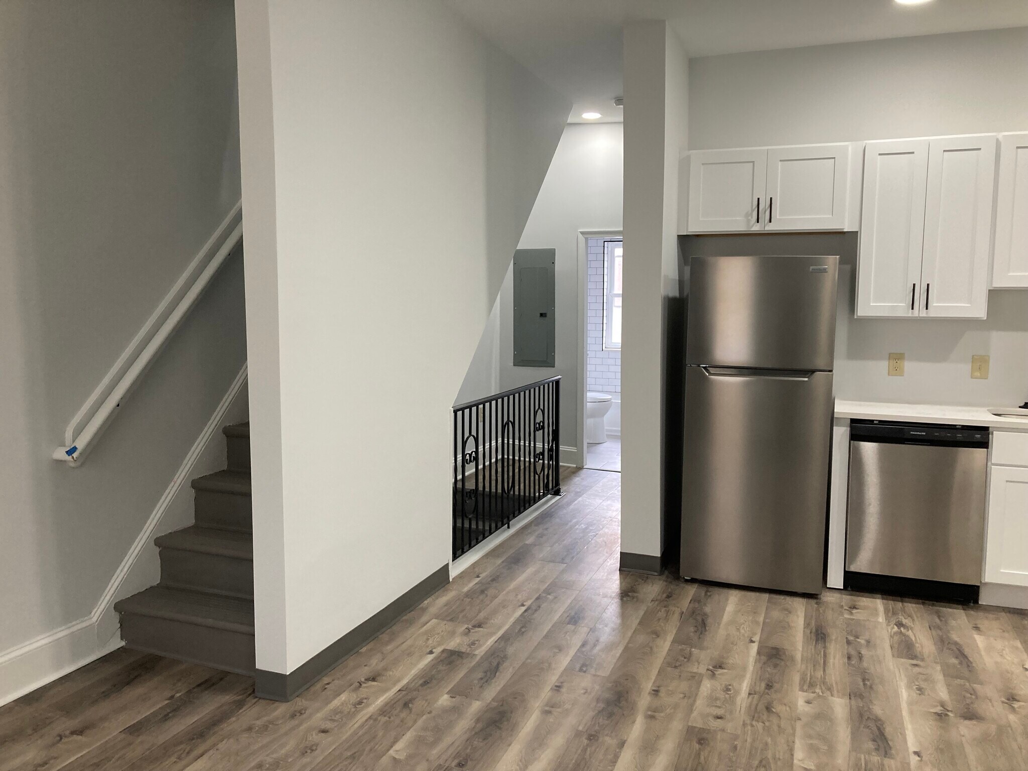 Building Photo - 2515 Frankford Ave