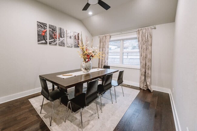 Building Photo - 2104 Almand Dr