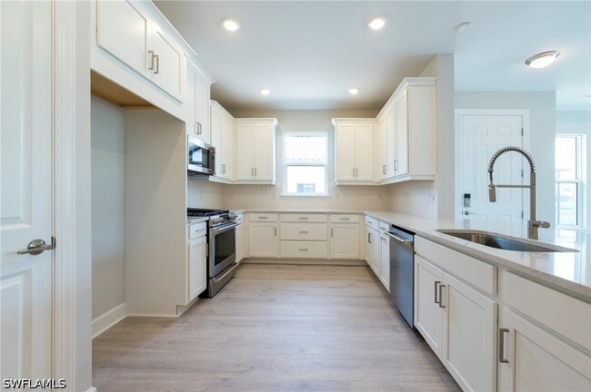 Building Photo - 15633 Gavello St