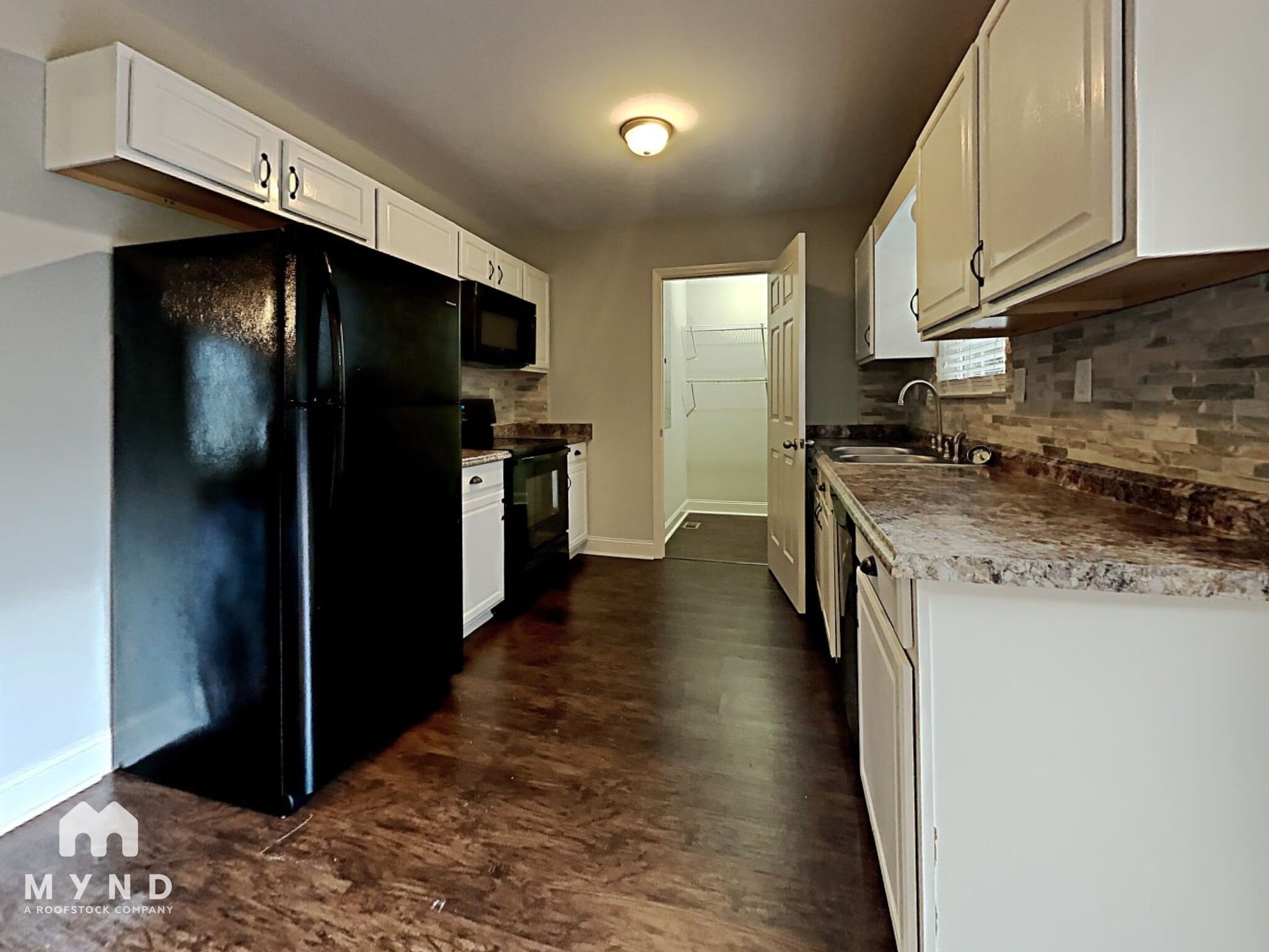 Building Photo - 722 Deans Ferry Rd