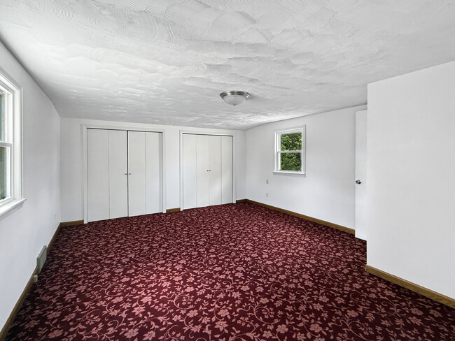 Building Photo - 1118 Pine St