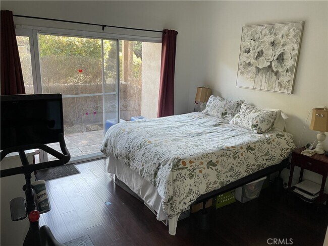 Building Photo - 50 Abrigo-