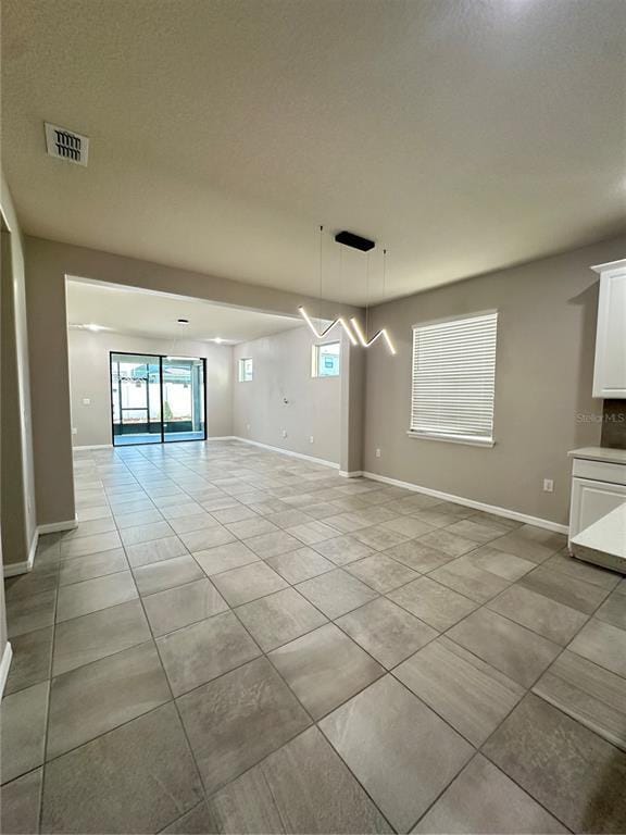 Building Photo - 2516 Annacella Ave