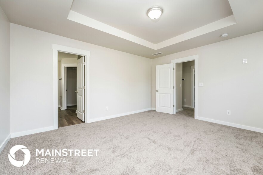 Building Photo - 320 Eagles Pkwy